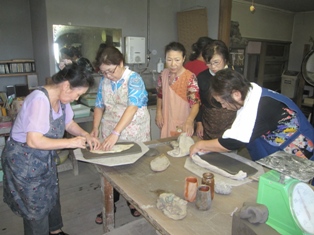 ９月例会・陶芸教室を開催