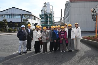 研修旅行を開催
