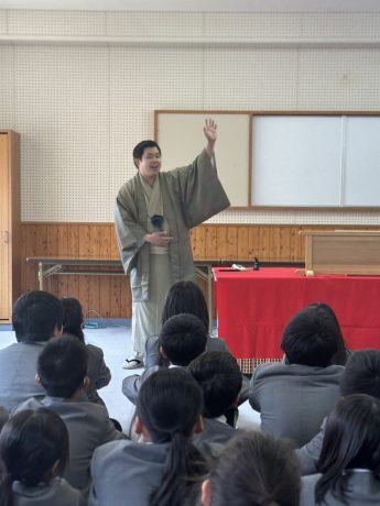 『落語』桂　ニ豆　氏