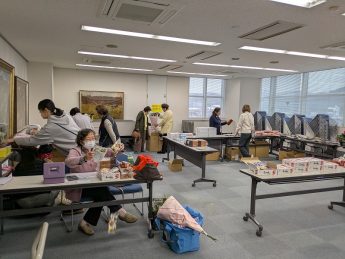 12月例会・フラワーアレンジ教室 ＆ ミニバザー